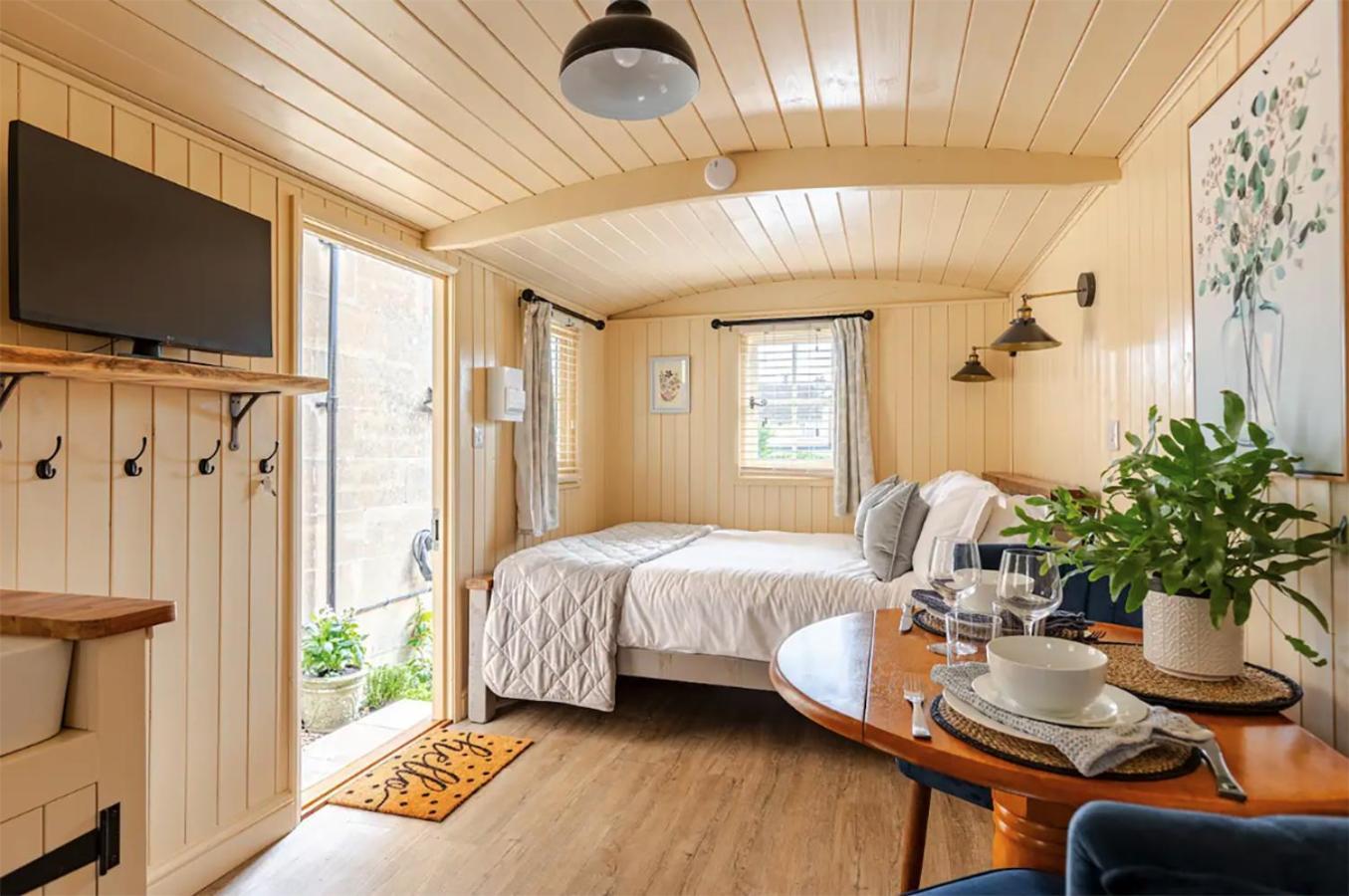 Shepherd'S Hut, 바스 외부 사진